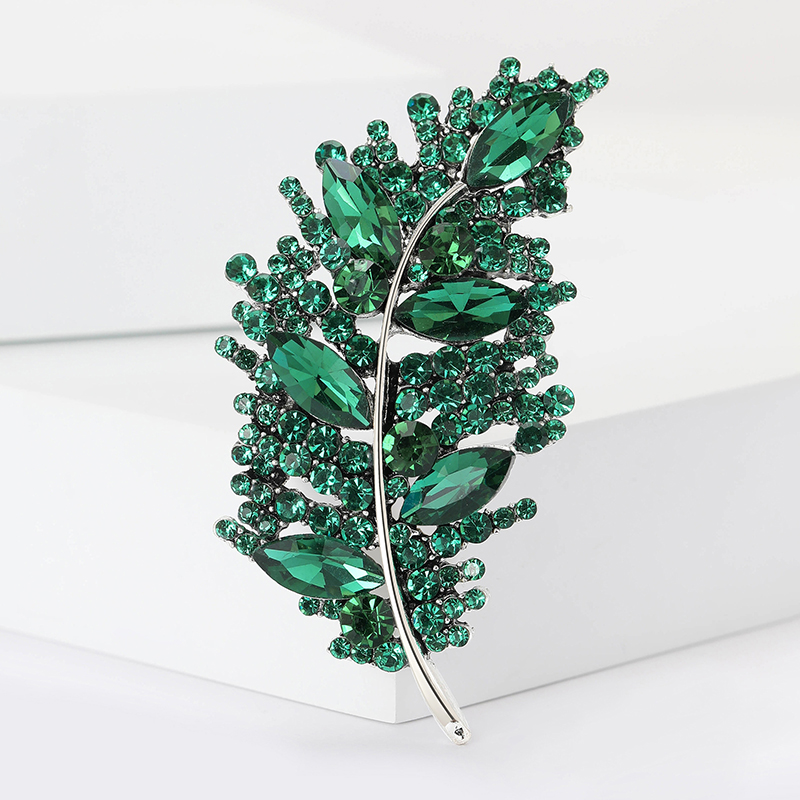 Wholesale Luxury Leaf Shape Rhinestone Brooch Men Brosche Pins for Suit Shining BC-1072